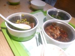 -老乡鸡(亳州路天庆大厦店)
