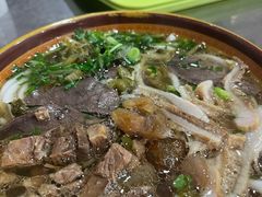-花溪牛肉粉(八鸽岩店)