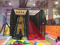 -嗨翻Hi-Fun竞技主题乐园·蹦床亲子生日轰趴(国光1937店)