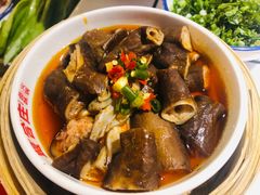 手剪香菇肥肠-贤合庄卤味火锅(勒泰中心店)