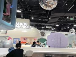 -MINI MARS KIDS CLUB亲子家庭中心(长宁天山店)