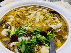 -巴特餐饮6加1音乐餐吧·新疆菜