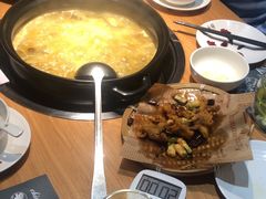 -一朵菌·野生菌探索家火锅(南亚店)