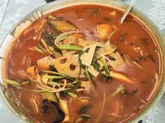 -天天向上素食餐厅(五台山店)