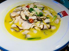 -蜜桃餐厅·江浙融合菜(荟聚购物中心店)