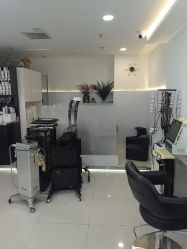 -HaLo hair studio