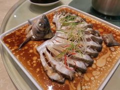 清蒸武昌鱼-莲餐厅·湖北菜·藕汤是头牌(愚园路店)