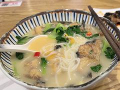 -鲜越鲜鱼粉(财富购物中心店)