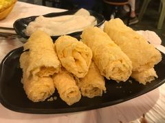 炸响铃-鲜入围煮花胶鸡海鲜火锅