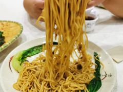 蟹油捞面-三辣馆