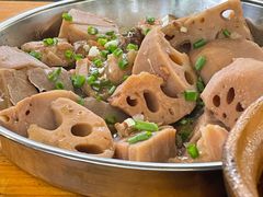 炆莲藕-御霞苑泥烩鸡休闲农庄