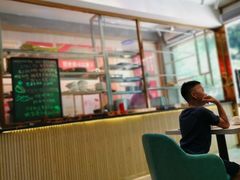 -匠心牛公馆·潮汕牛肉海鲜火锅(索菲特店)