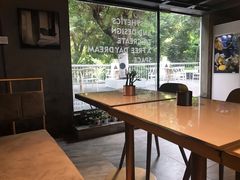 -ADO KAFE(大学城店)