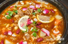 Burgundy Wine Braised Beef Tagine