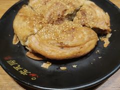 锅盔-青石桥老瓦房肥肠粉总店(青石桥总店)