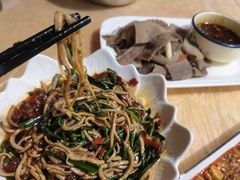 -洪霞餐馆