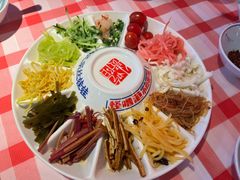 -怪噜范·老贵阳街头名小吃(汇金星力城店)