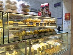 面包甜点陈列柜-白玉兰食品甜凤店(合生汇店)