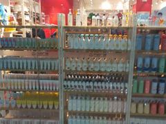 -名创优品(天津市河东万达广场店)