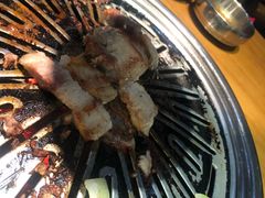 -老炉家木炭烤肉(长江国际店)