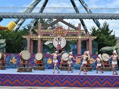 -七彩云南欢乐世界