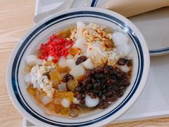 -正南齐北·老街糯米团(洪崖洞店)