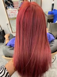 -V8潮牌·接发烫染连锁