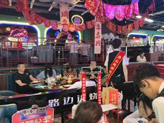 -路边边.炒菜烧烤.音乐餐厅(良乡长虹店)
