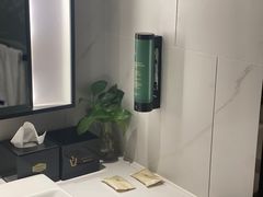 -广州金沙洲希尔顿欢朋酒店