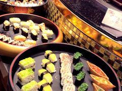 -四海一家自助餐(益田假日广场店)