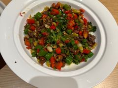 -渝信川菜 · 川味家常菜(财富购物中心店)