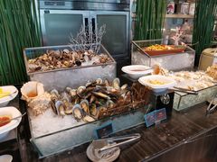 -圣丰索菲特·2 On 988 Café 自助餐厅
