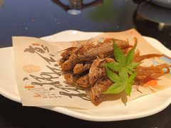 -肆季荟·SEASONS(江苏电视塔店)