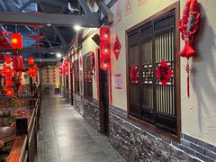 -鱼满舱·鲜活海鲜·正宗鲁菜