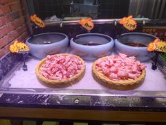 -釜御山海鲜烤肉火锅自助(新城市中心店)