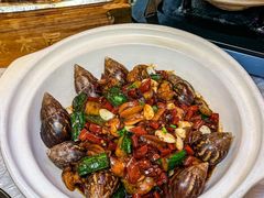 -霄汉牛三鲜湖北砂锅菜(万松园2店)