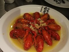 -龙巢盱眙龙虾·牛蛙·烧烤宵夜(八卦岭店)