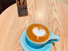 拿铁-GOTLOT COFFEE&KITCHEN角落厨房NOOK店
