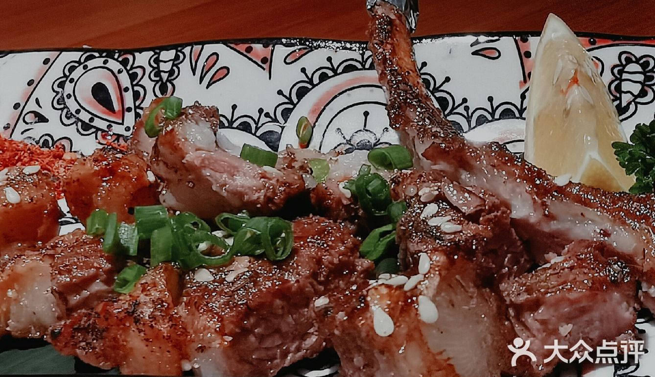 高端居酒屋 一到夜幕就爆满 坐标领秀天地L座