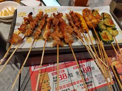 -威记烧嘢·南宁烧烤·超级生牛(绿地店)
