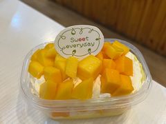芒果千层便当-榴芒港式甜品(长虹店)