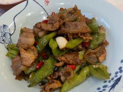 -鑫巴蜀小镇 · 水煮鱼专研店(玉桥店)