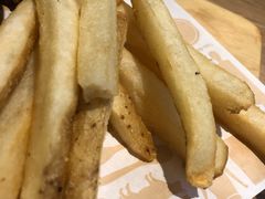 黄金脆薯-费尼餐厅(凯德广场学府店)