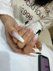 -LynLyn琳林美甲美睫