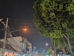 -周日夜市