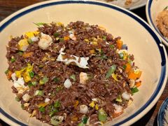 -Cuc Gach Quan Restaurant