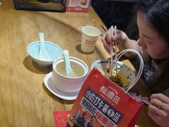 -怪噜范·老贵阳街头名小吃(鸿通城店)