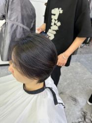 -藤野造型烫发染发