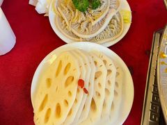 -山城年华老火锅(玉林店)