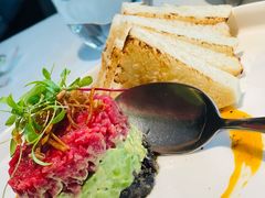 牛肉塔塔配牛油果黑橄榄酱-Solo(衡山路店)